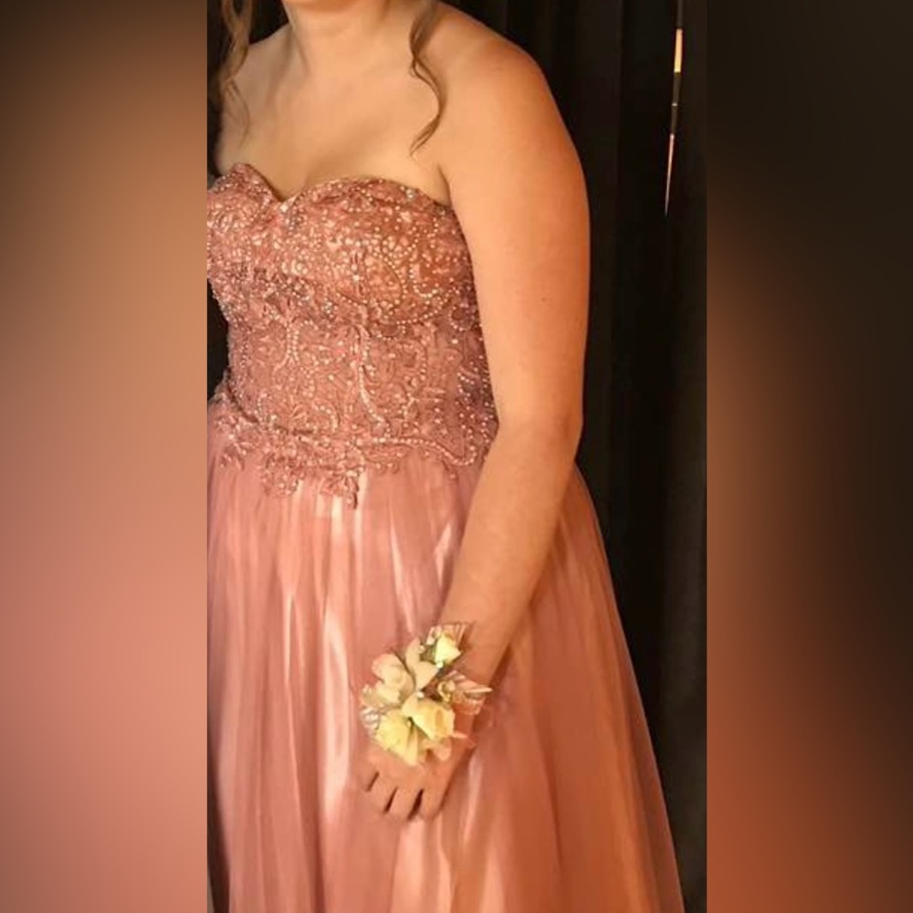 Prom dress for sale!